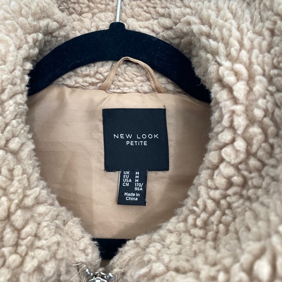 New Look Teddy Jacket - Picture 2 of 3